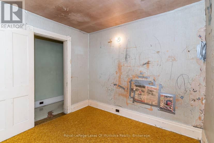 14 Ewing Street — photo 18 of 27