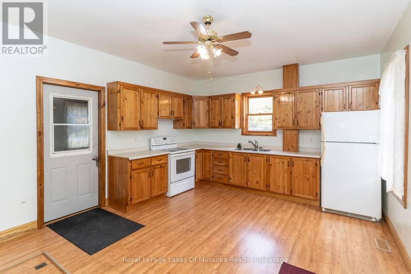 14 Ewing Street — photo 7 of 27