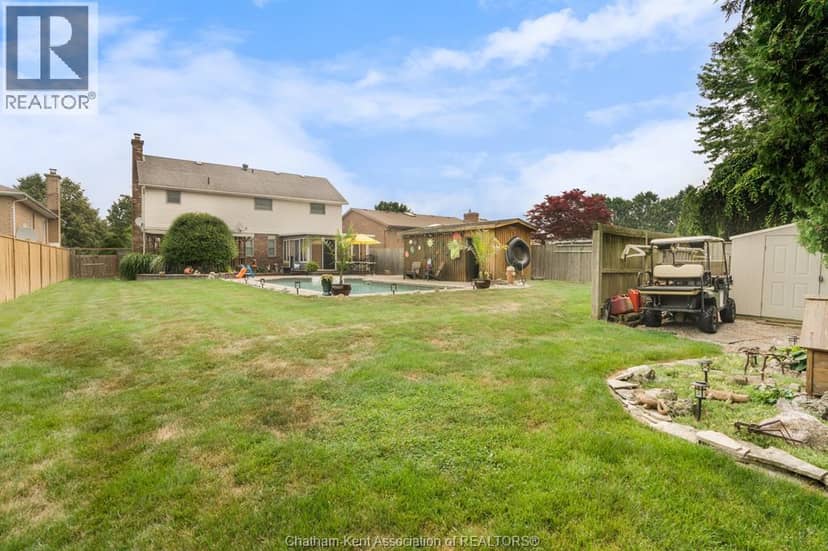 30 Orangewood Boulevard — photo 6 of 40