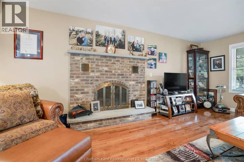 30 Orangewood Boulevard — photo 20 of 40