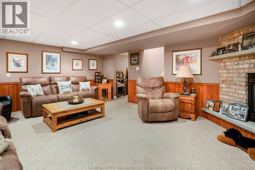30 Orangewood Boulevard — photo 40 of 40