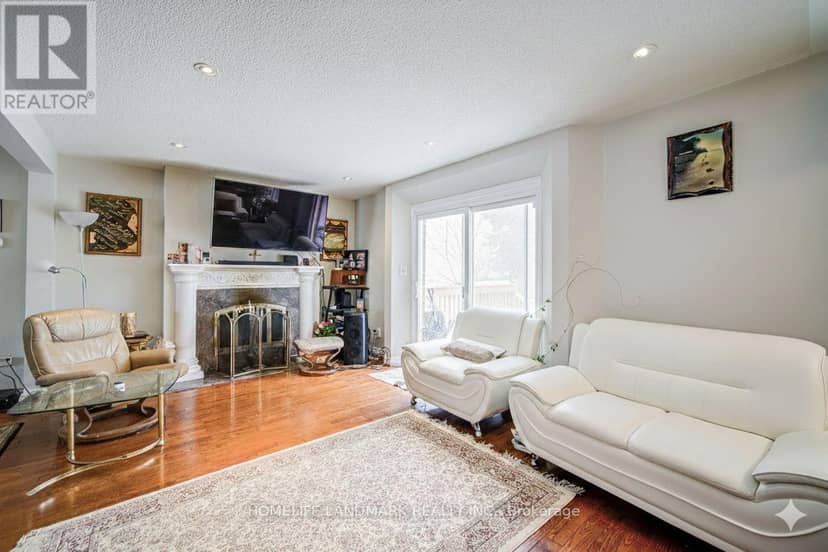 3 Ruddell Place, Toronto, photo 5
