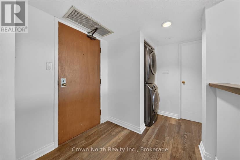 306 - 150 Alton Towers Circle, Toronto, photo 8