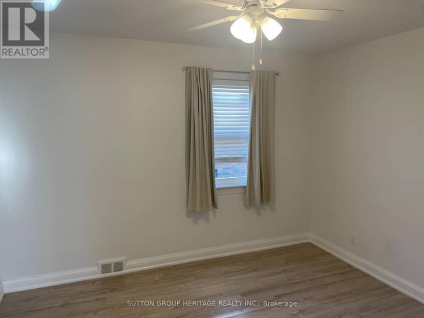 236 McNaughton Avenue, Oshawa, photo 6