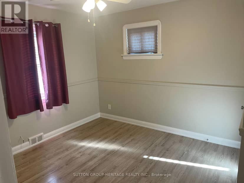 236 McNaughton Avenue, Oshawa, photo 7