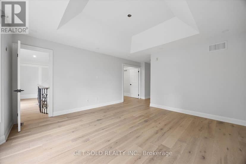 49 Pearson Avenue — photo 22 of 40