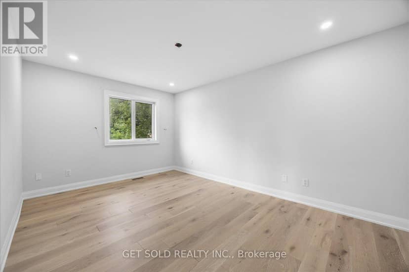 49 Pearson Avenue — photo 28 of 40
