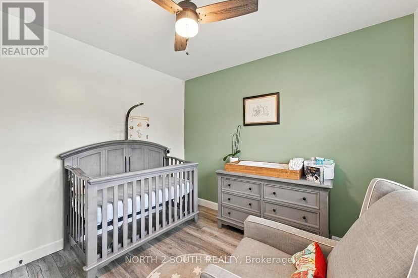 213 Melbourne Drive — photo 35 of 40
