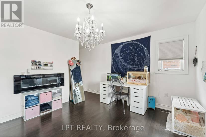 20 Manor Forest Road — photo 33 of 39