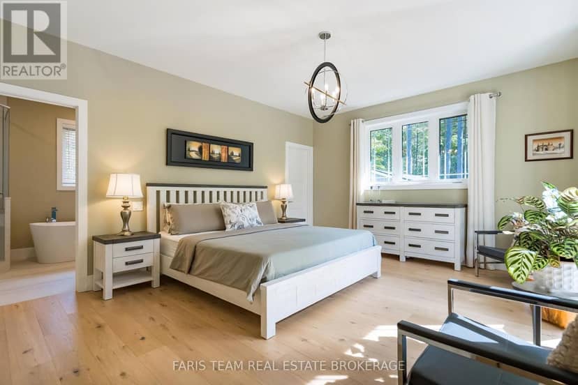 15 Stoney Road — photo 11 of 33