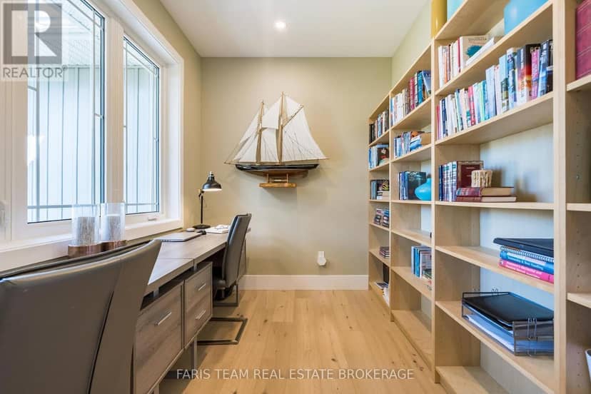15 Stoney Road — photo 16 of 33