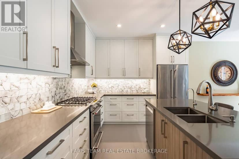 15 Stoney Road — photo 6 of 33