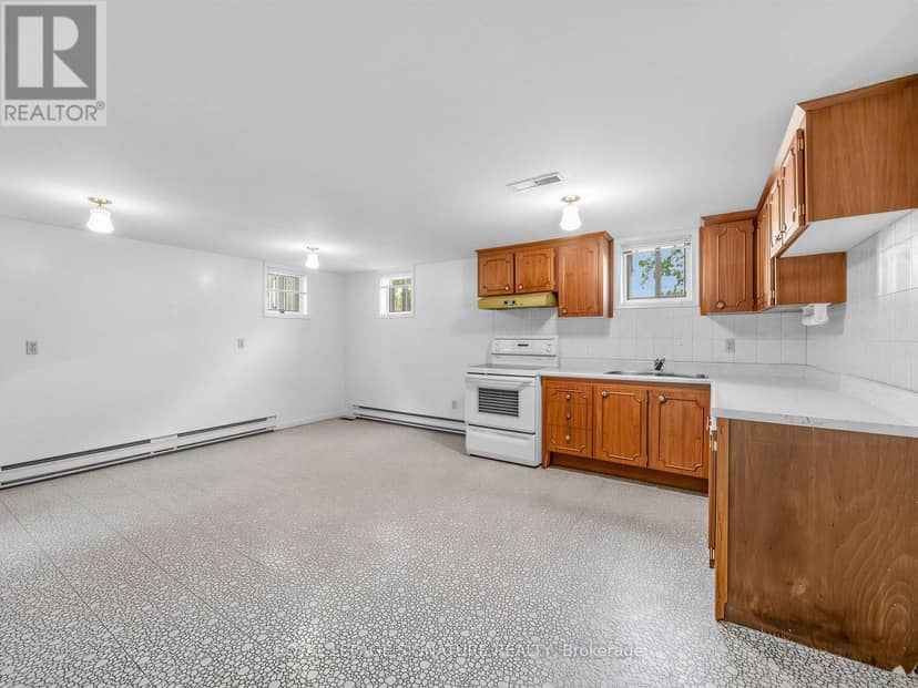 39 Buxton Road — photo 33 of 40