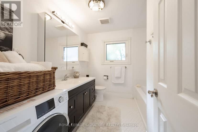3510 Burningelm Crescent — photo 12 of 34