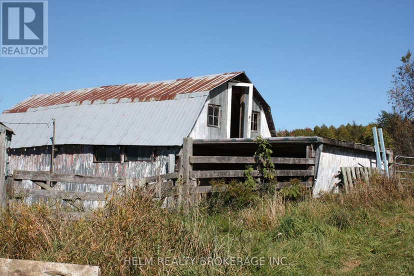471 Trunk Road — photo 15 of 22