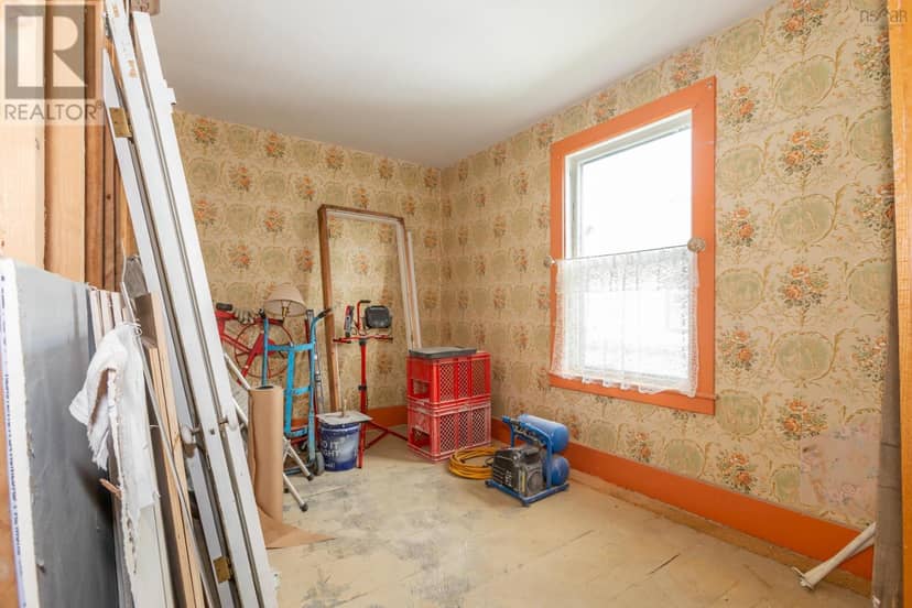 5407 Granville Road — photo 31 of 40