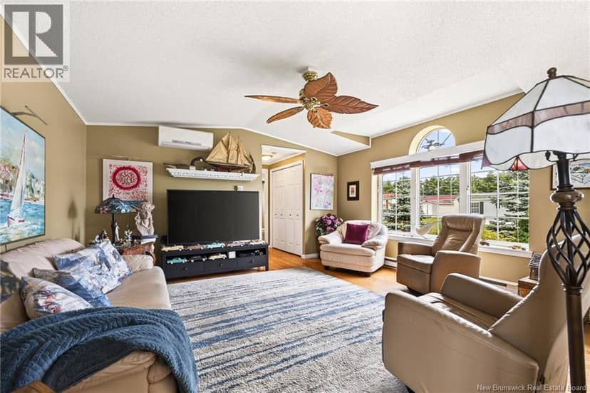 9 Blue Ash Street — photo 15 of 37