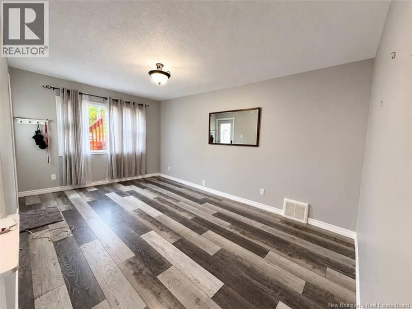 333 Victoria Street, Dalhousie, photo 5