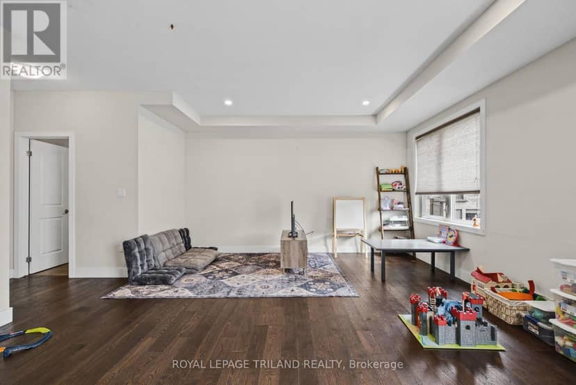 10 - 1960 Dalmagarry Road — photo 15 of 37