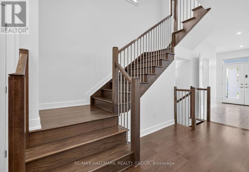 1033 Hydrangea Avenue — photo 22 of 40