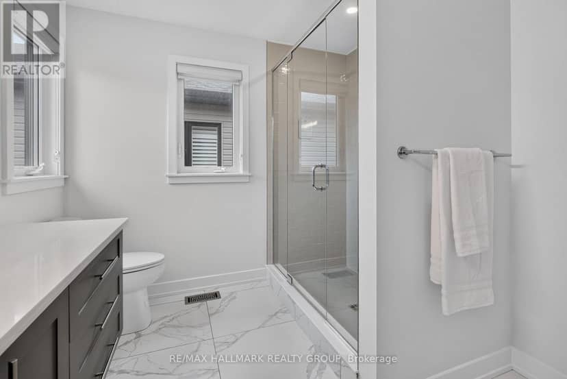 1033 Hydrangea Avenue — photo 29 of 40