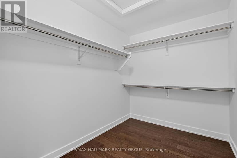 1033 Hydrangea Avenue — photo 31 of 40