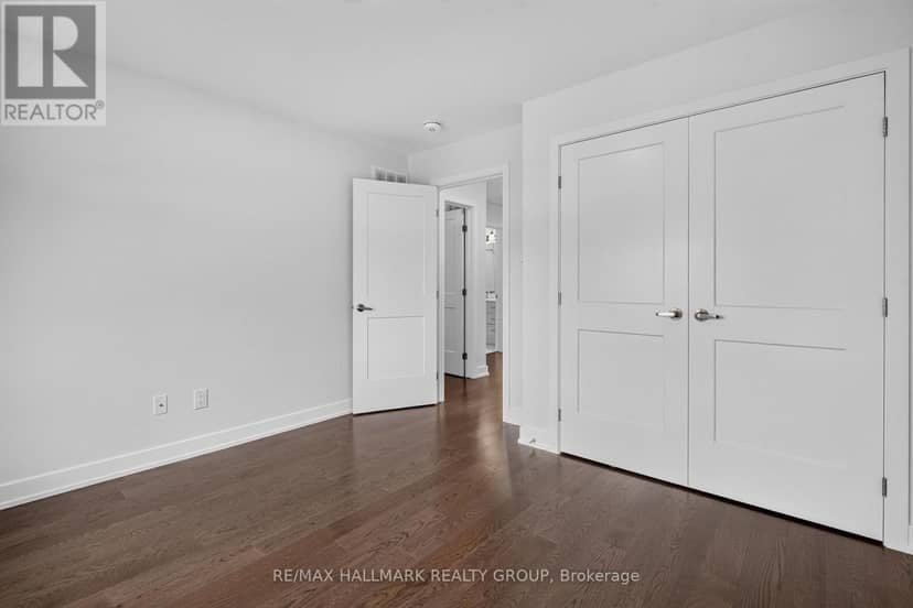 1033 Hydrangea Avenue — photo 35 of 40