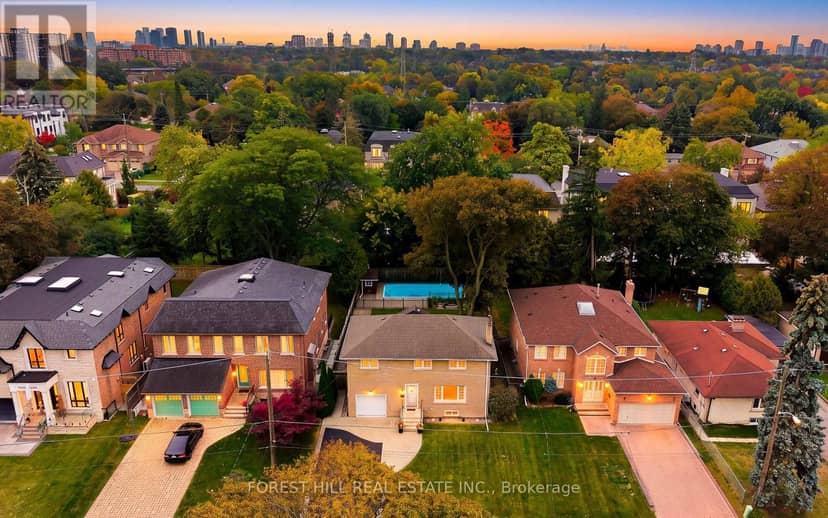 11 Urbandale Avenue, Toronto, photo 4