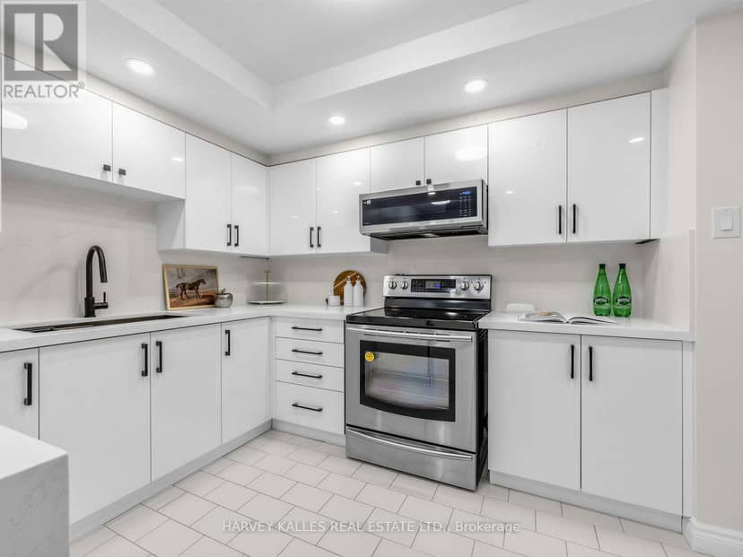 1108 - 65 Spring Garden Avenue — photo 13 of 29