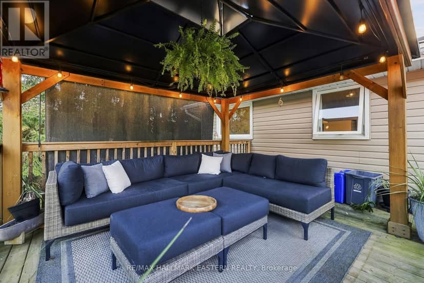 47 Hutchinson Court — photo 38 of 40
