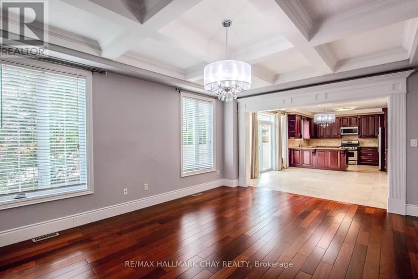 104 Succession Crescent — photo 15 of 40