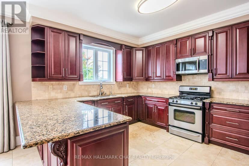 104 Succession Crescent — photo 9 of 40