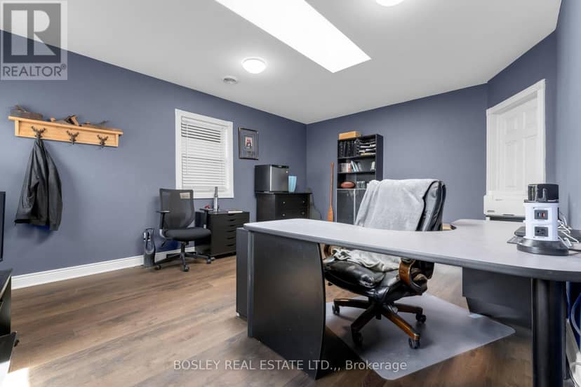 166 Lakeshore Road — photo 38 of 40