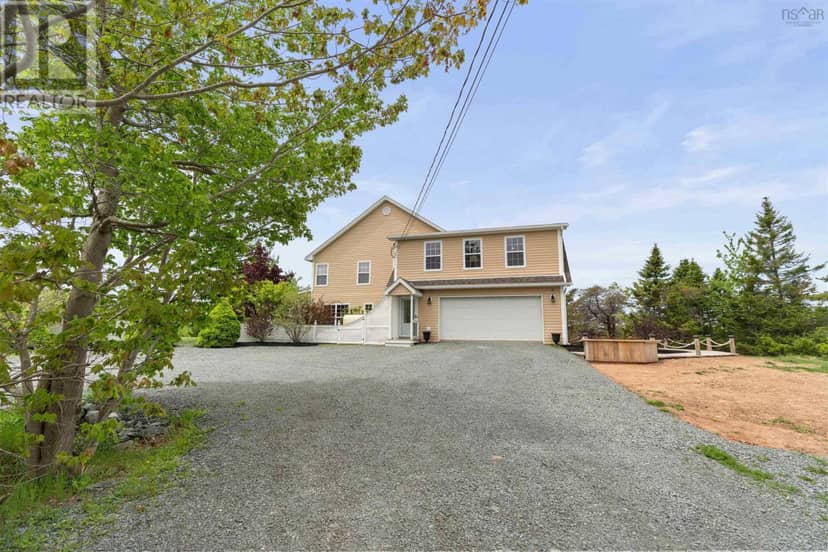 1021 Bissett Road — photo 7 of 40