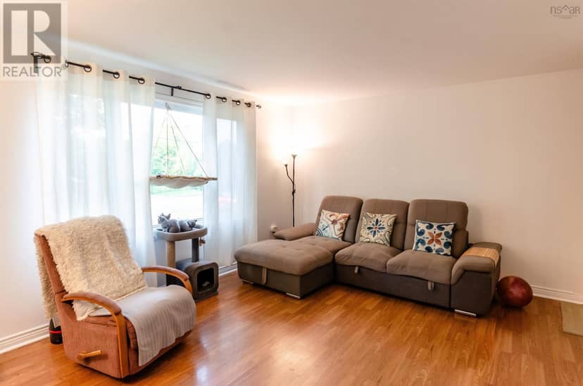 14 Huntingdon Drive, Cole Harbour, photo 7