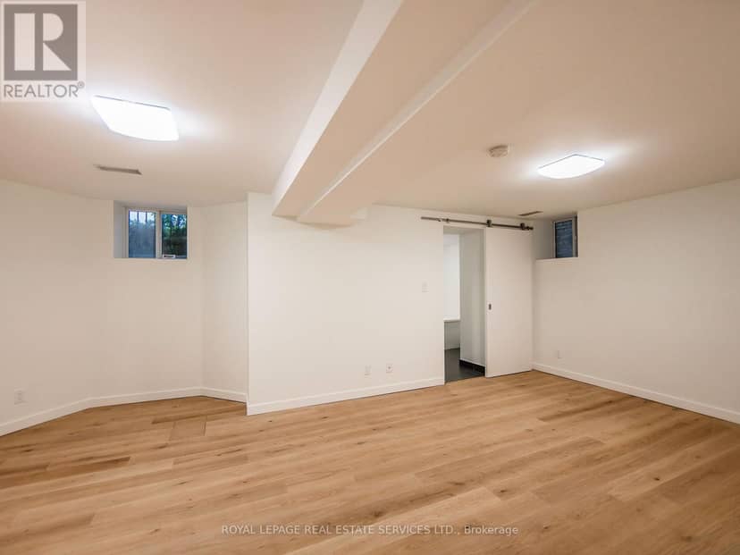 137 High Park Avenue — photo 22 of 25