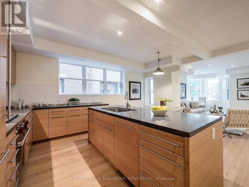 137 High Park Avenue — photo 6 of 25