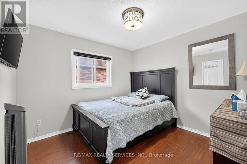 47 Twisted Oak Street — photo 29 of 40