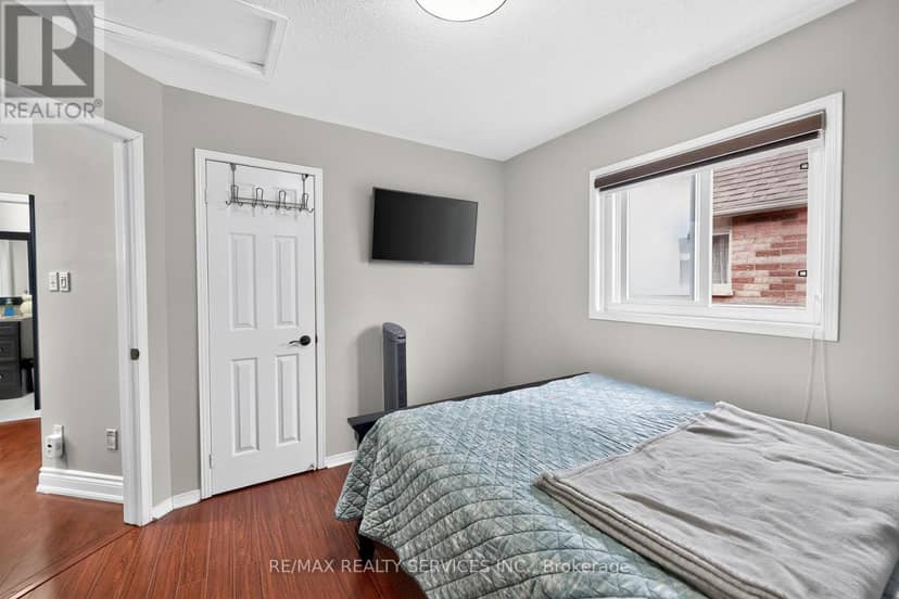 47 Twisted Oak Street — photo 30 of 40