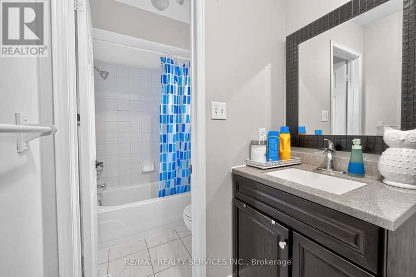 47 Twisted Oak Street — photo 33 of 40