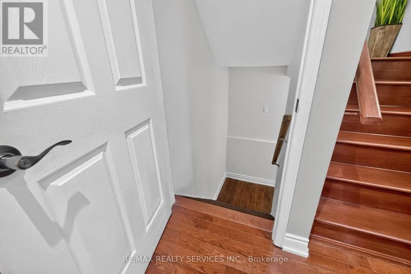 47 Twisted Oak Street — photo 36 of 40