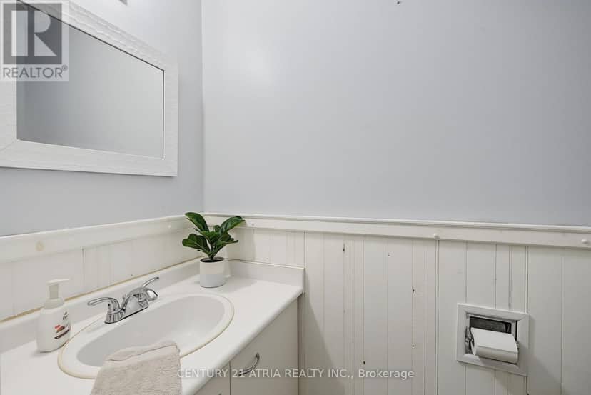 6 Burnham Boulevard — photo 6 of 38