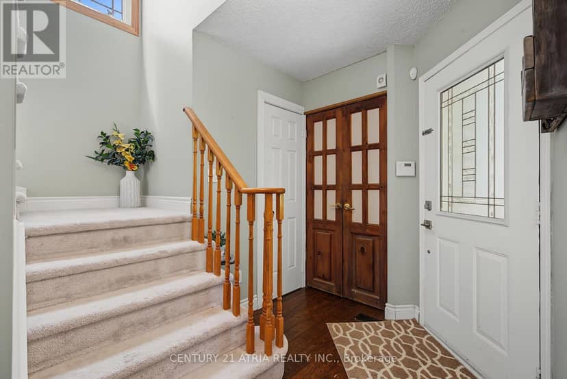 6 Burnham Boulevard — photo 7 of 38