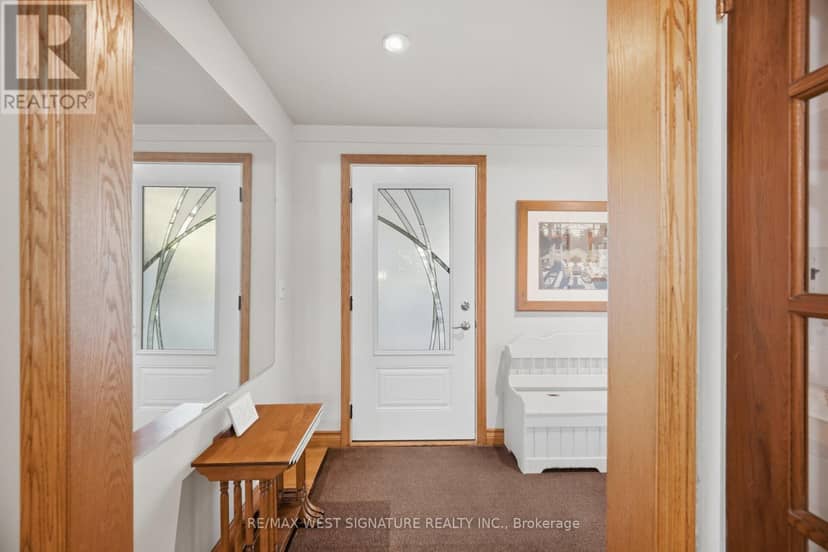 25 Main Street, Vaughan, photo 8