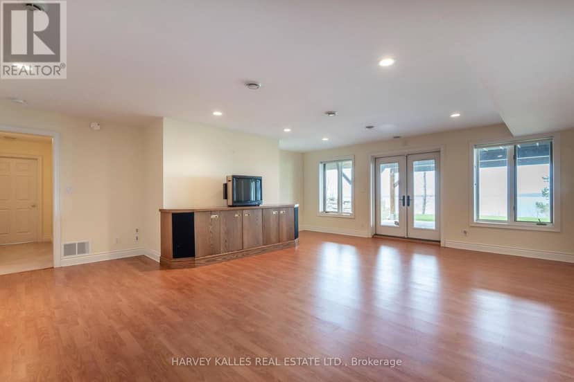 20 Nippissing Ridge Road — photo 37 of 40