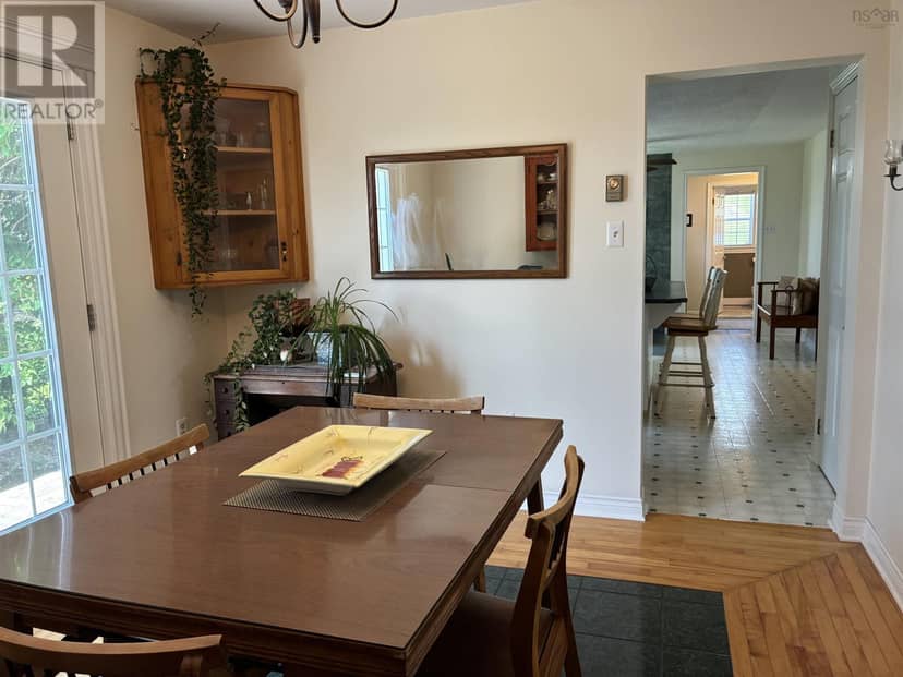 21 CROWELAND Drive — photo 15 of 40