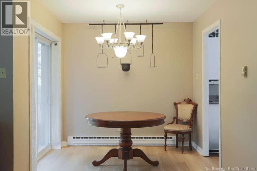 2865 Rothesay Road Unit# 2 — photo 7 of 35