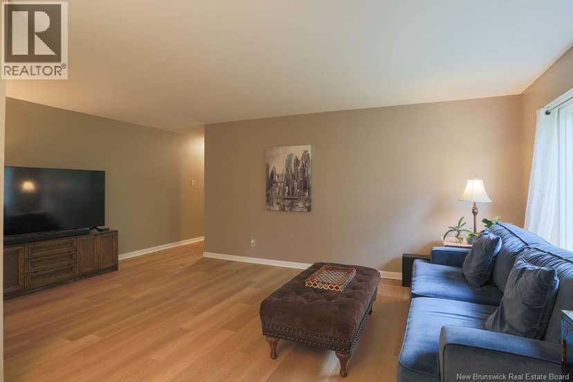 2865 Rothesay Road Unit# 2 — photo 5 of 35