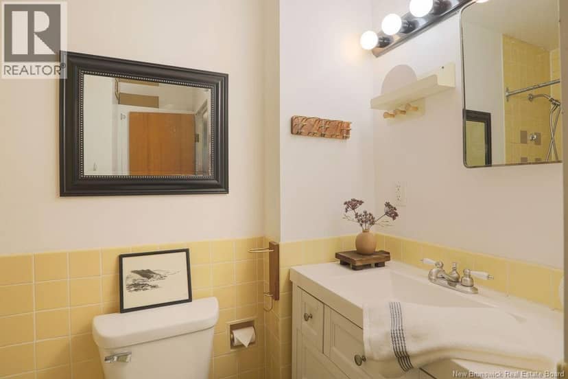 2865 Rothesay Road Unit# 2 — photo 16 of 35