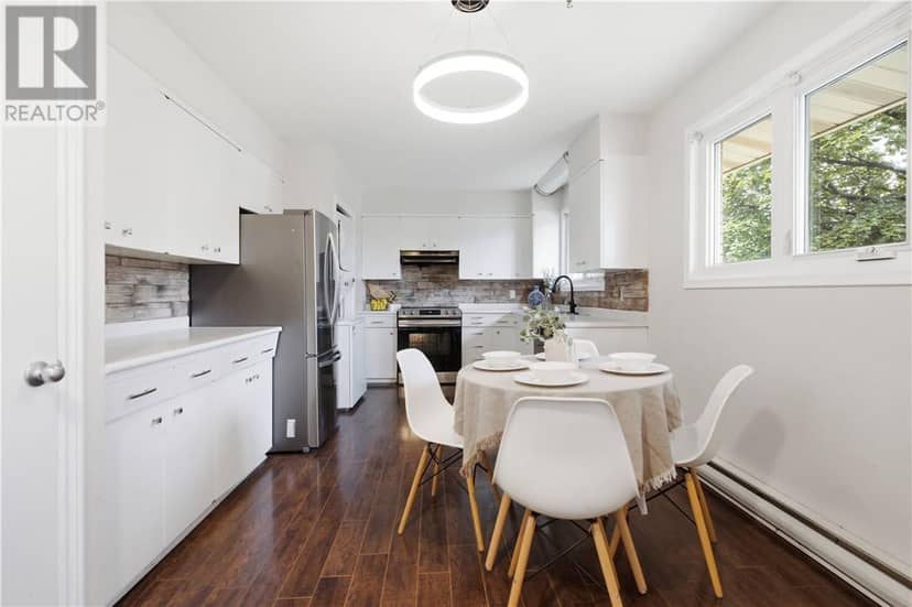 836 Prete Street — photo 7 of 35